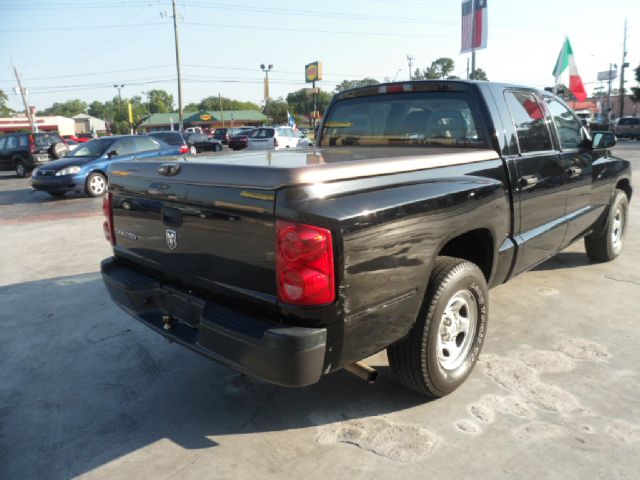 Dodge Dakota 2005 photo 1