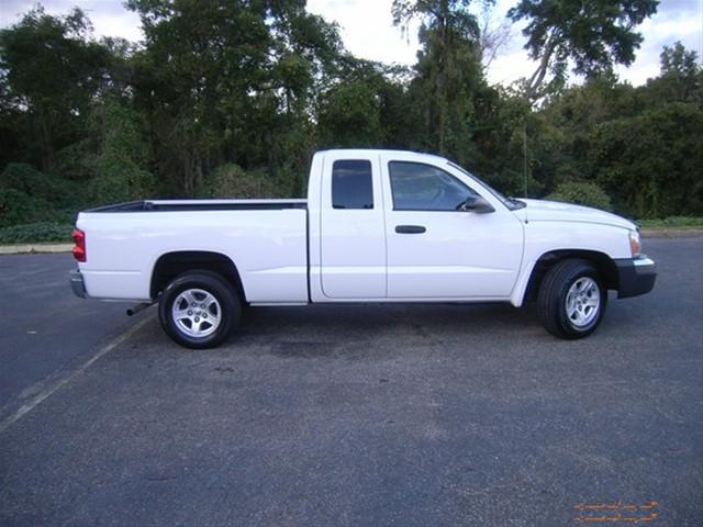 Dodge Dakota 2005 photo 1