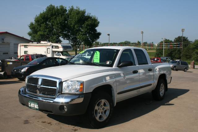 Dodge Dakota 2005 photo 3