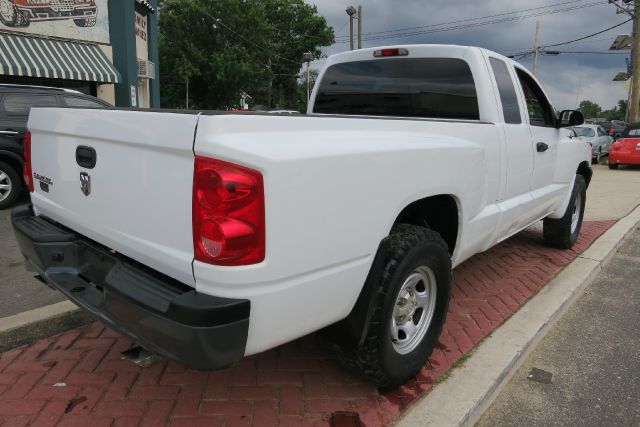 Dodge Dakota 323ci Rtible Pickup Truck