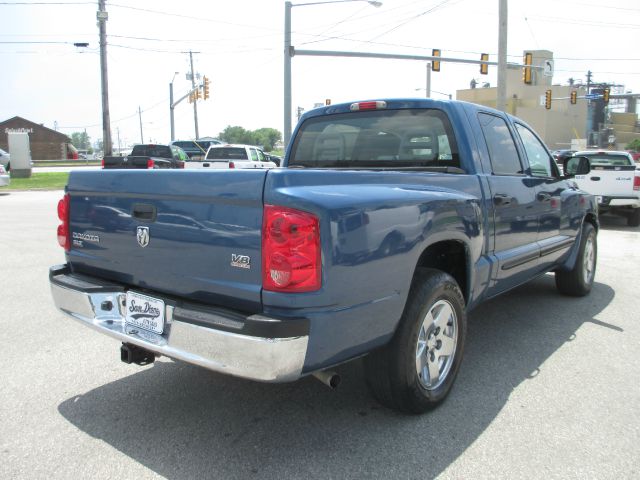 Dodge Dakota 2005 photo 1