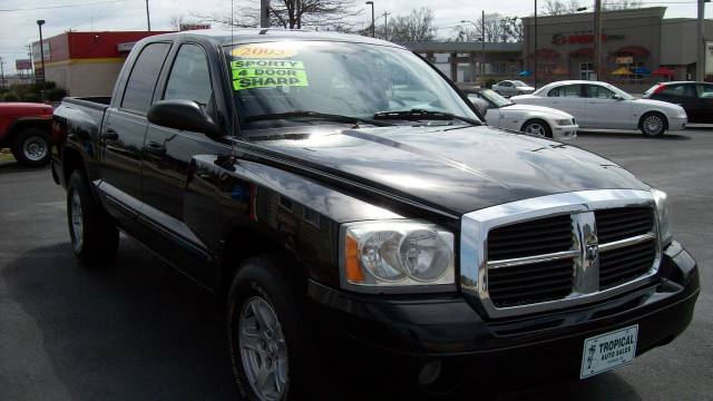 Dodge Dakota 2005 photo 2