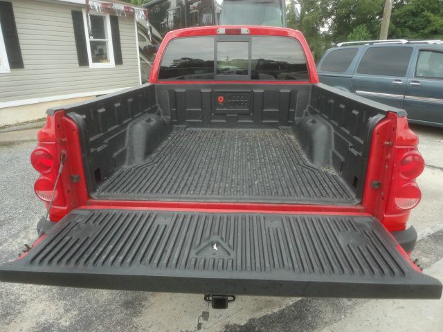 Dodge Dakota 2005 photo 1