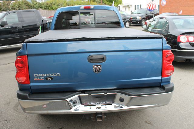 Dodge Dakota 2005 photo 3