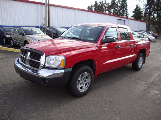 Dodge Dakota SLT Pickup