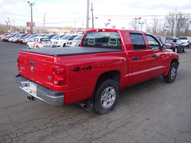 Dodge Dakota 2005 photo 2