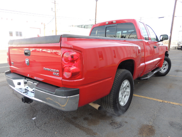 Dodge Dakota 2005 photo 4