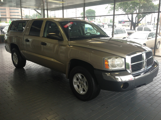 Dodge Dakota Collection Rogue Pickup Truck