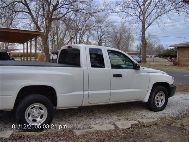 Dodge Dakota 2005 photo 5