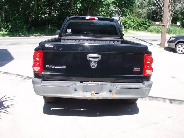 Dodge Dakota 2005 photo 1