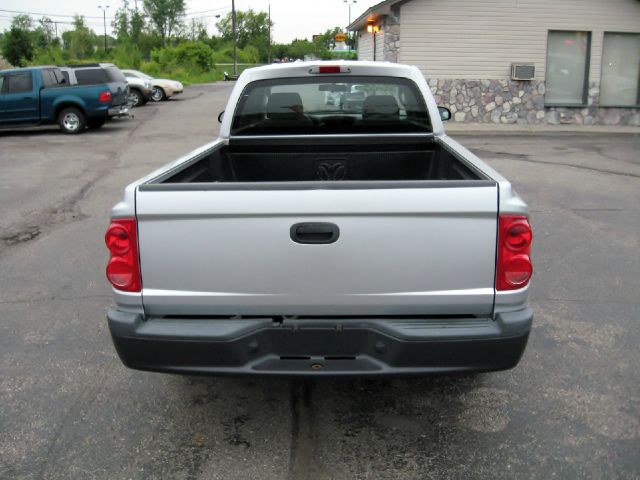 Dodge Dakota 2005 photo 10