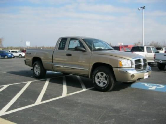 Dodge Dakota 2005 photo 4