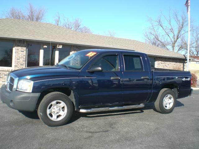 Dodge Dakota 2005 photo 1