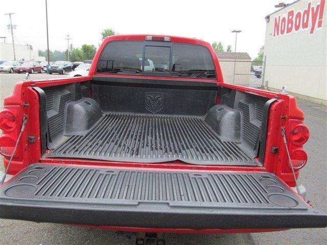 Dodge Dakota 2005 photo 1