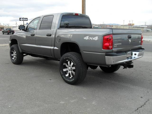 Dodge Dakota 2005 photo 1