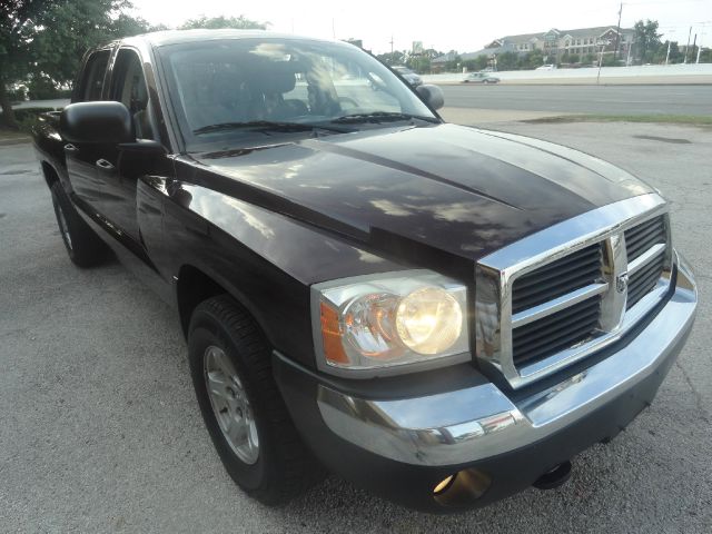 Dodge Dakota 2005 photo 2