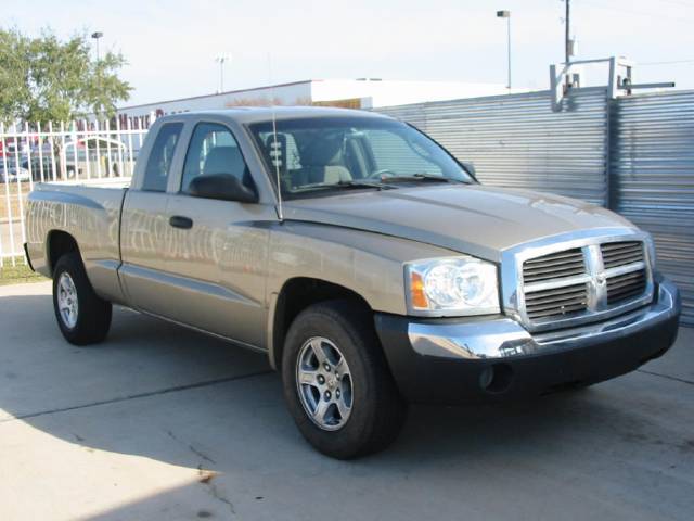 Dodge Dakota 2005 photo 3