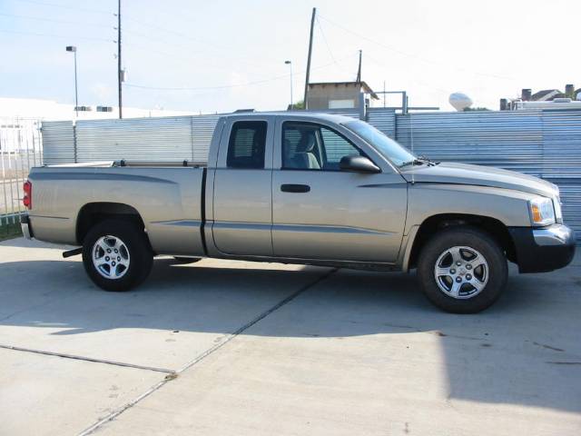 Dodge Dakota 2005 photo 4