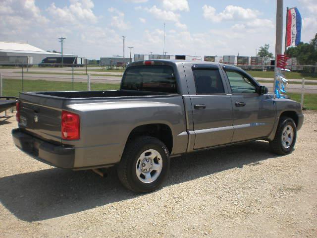 Dodge Dakota 2005 photo 1