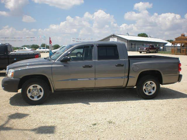 Dodge Dakota 2005 photo 2