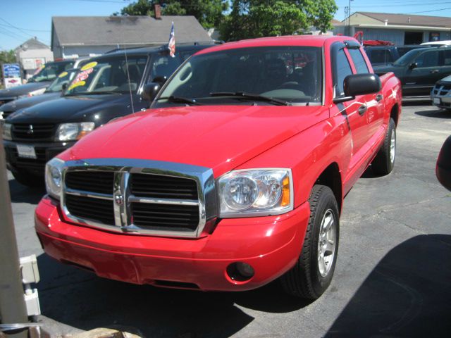 Dodge Dakota 2005 photo 2