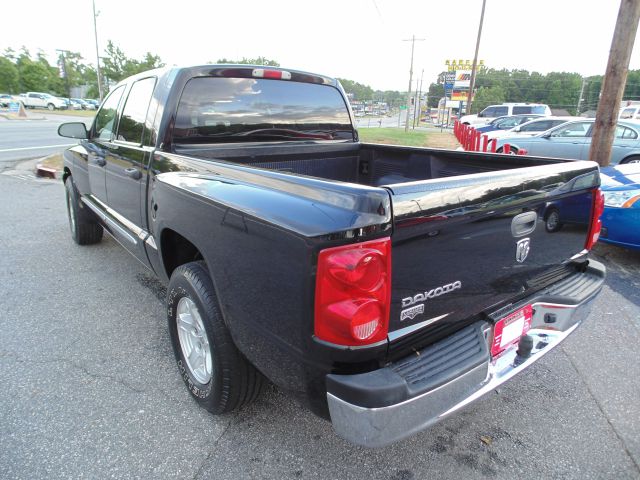 Dodge Dakota 2005 photo 12