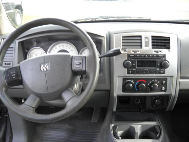 Dodge Dakota 2005 photo 1