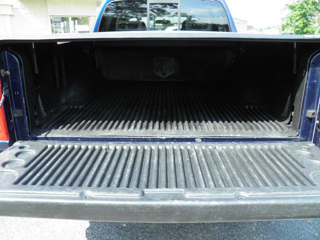 Dodge Dakota 2005 photo 1