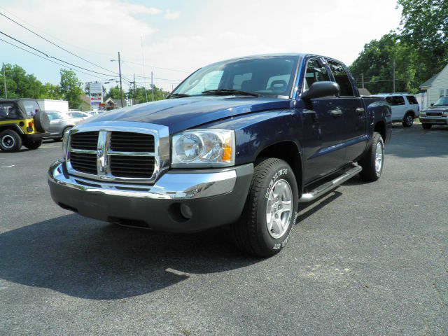 Dodge Dakota 2005 photo 2