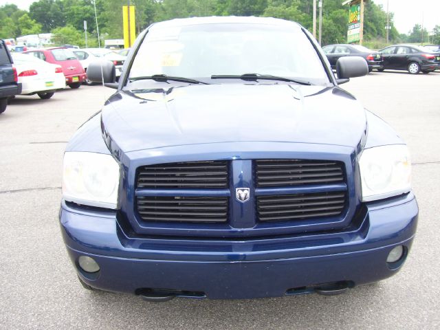 Dodge Dakota 2005 photo 2