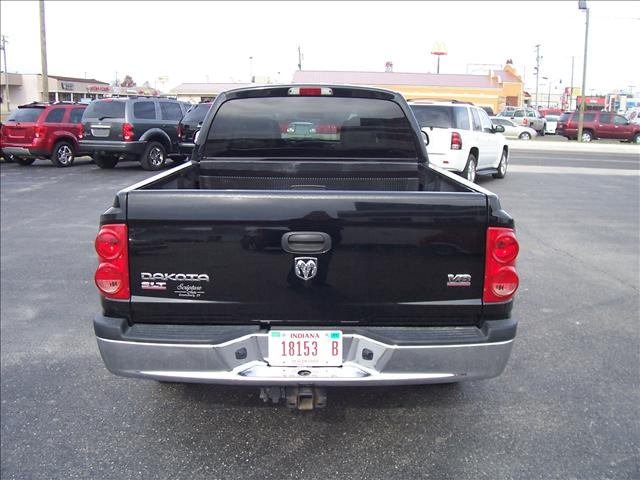 Dodge Dakota 2005 photo 3