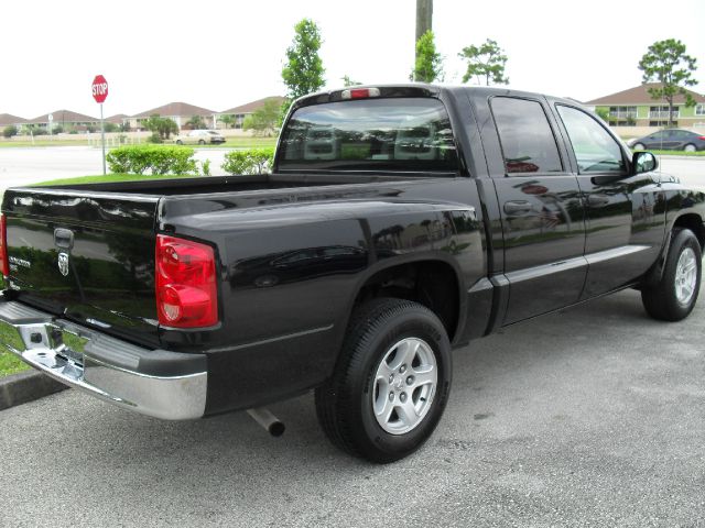 Dodge Dakota 2005 photo 1