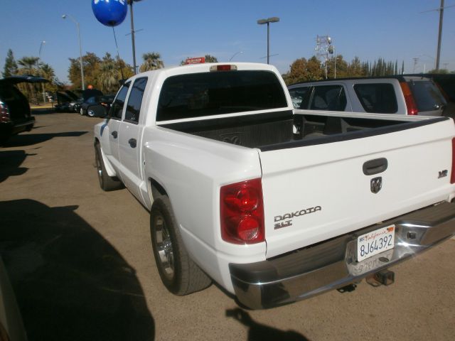 Dodge Dakota 2005 photo 1