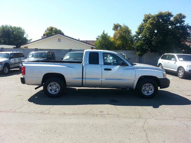 Dodge Dakota 323ci Rtible Pickup Truck