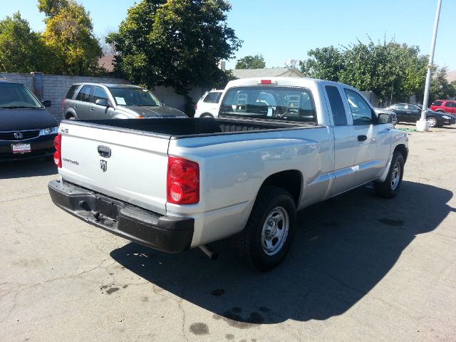 Dodge Dakota 2005 photo 1