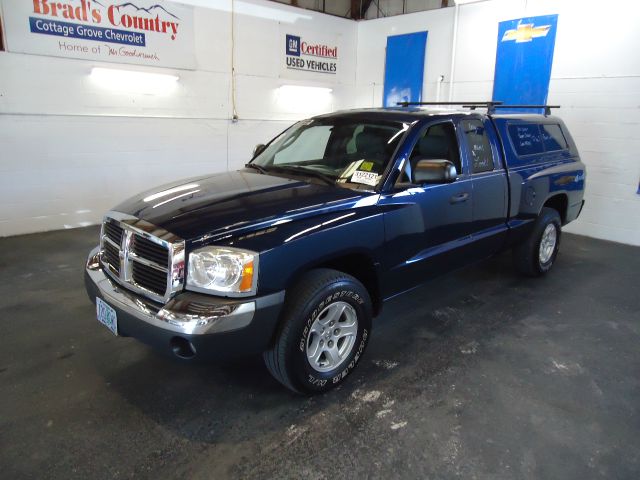 Dodge Dakota 6.3 Box ST Pickup Truck