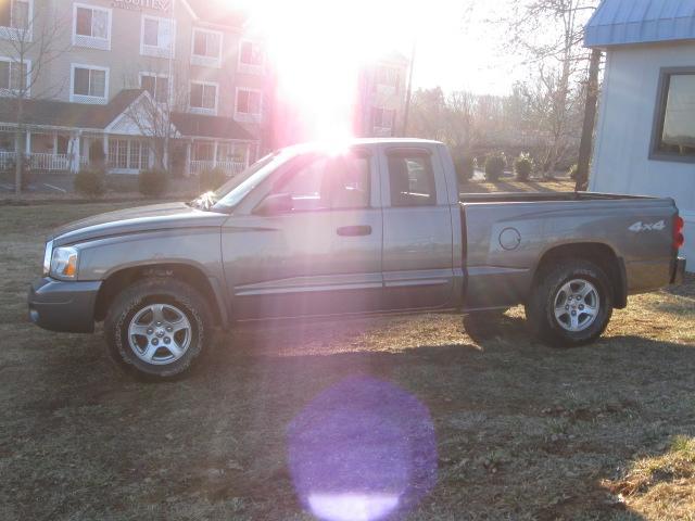 Dodge Dakota 2005 photo 1