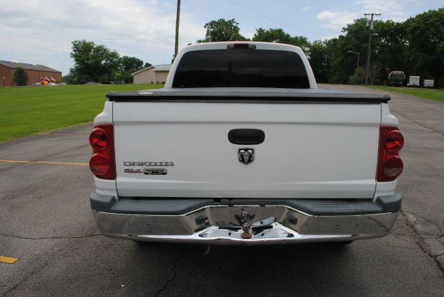 Dodge Dakota 2005 photo 11