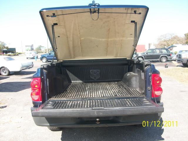 Dodge Dakota 2005 photo 4