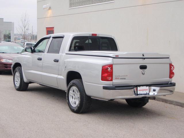 Dodge Dakota 2005 photo 4