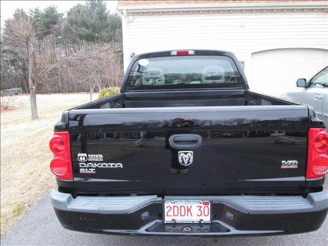 Dodge Dakota 2005 photo 2