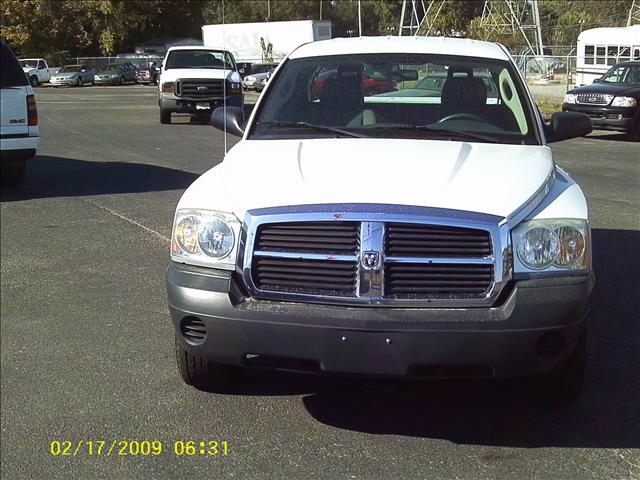 Dodge Dakota 2005 photo 1