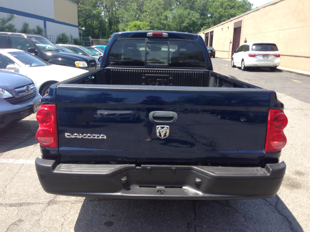 Dodge Dakota 323ci Rtible Pickup Truck