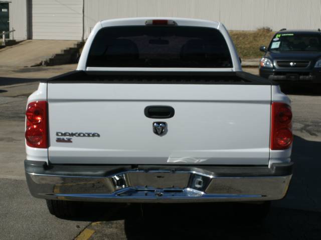 Dodge Dakota 2005 photo 3