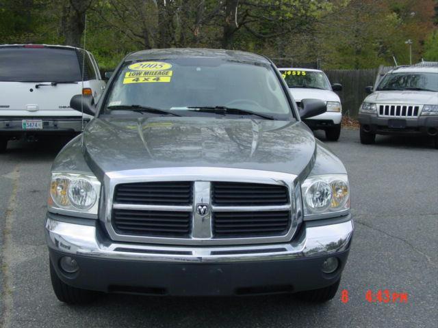 Dodge Dakota 2005 photo 1