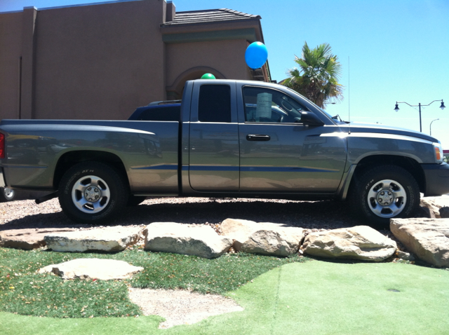 Dodge Dakota 2005 photo 2