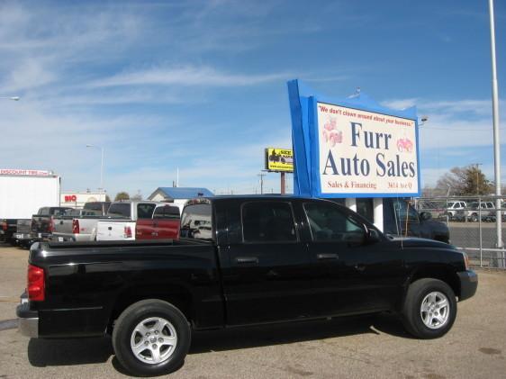 Dodge Dakota SLT Pickup