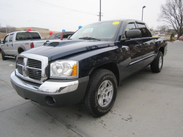 Dodge Dakota 2005 photo 3