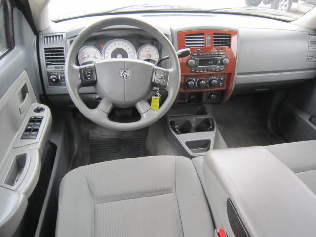 Dodge Dakota 2005 photo 5