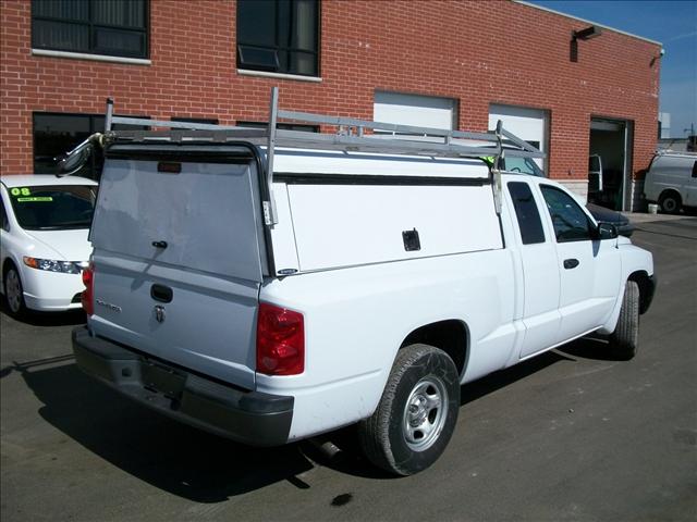 Dodge Dakota 2005 photo 2